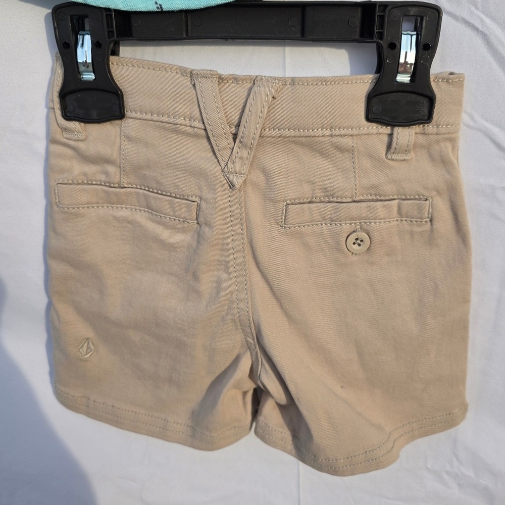 Volcom Toddler Boys 2-Piece Set Aqua Button Down Shirt and Khaki Shorts NEW - Picture 8 of 13